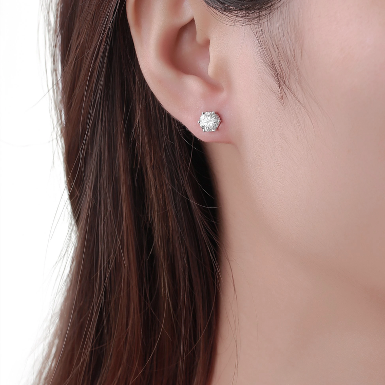 Lab Grown Diamond Stud Earrings
